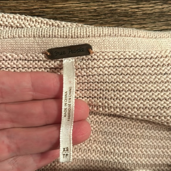 🎀 FREE PEOPLE La brea v neck ribbed slouchy sweater xs - Picture 8 of 10